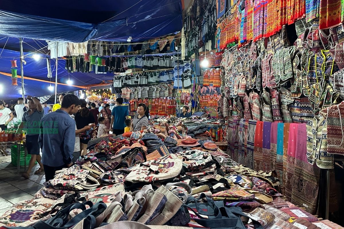 Culture at Lui Market, Ha Giang